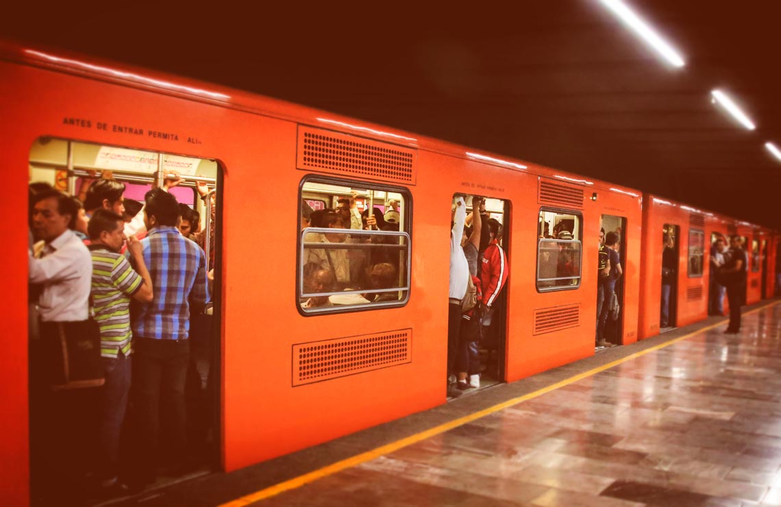 Haciéndole la parada al metro